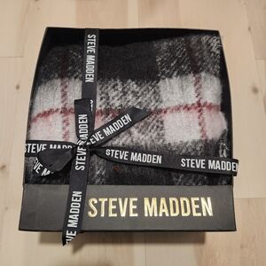 Steve Madden Scarf